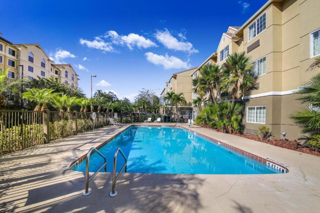Baymont By Wyndham Orlando-International Dr-Universal Blvd Екстериор снимка